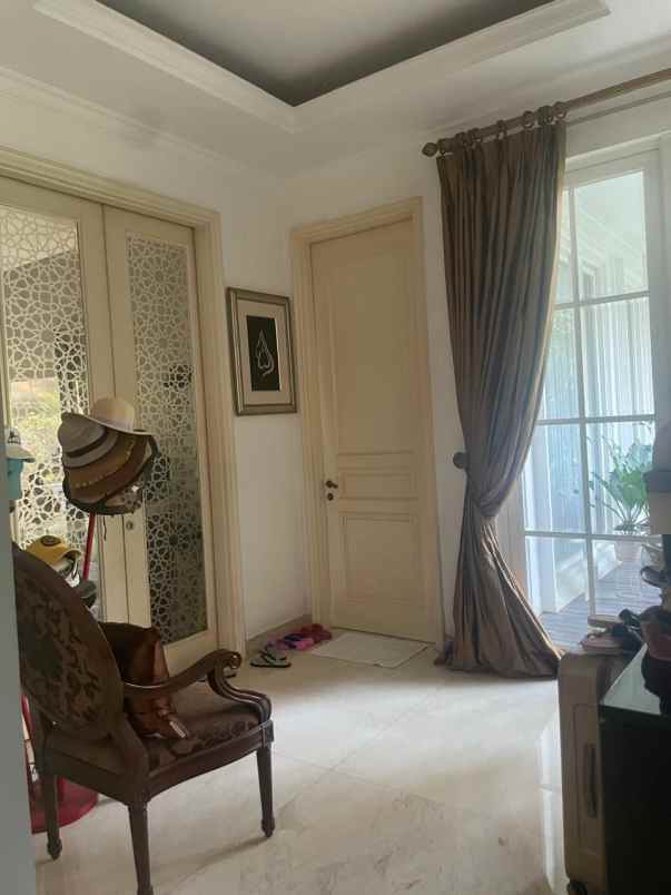 dijual rumah perumahan menteng bintaro
