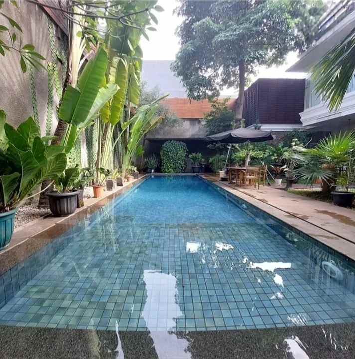 dijual rumah perumahan menteng bintaro