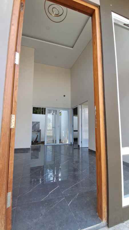 dijual rumah perumahan mulia residence