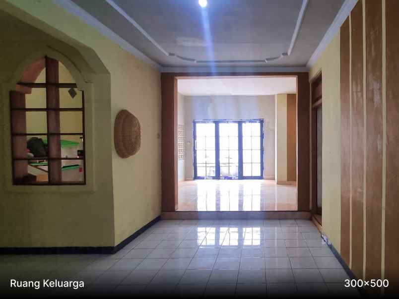 dijual rumah perumahan pongangan indah gresik