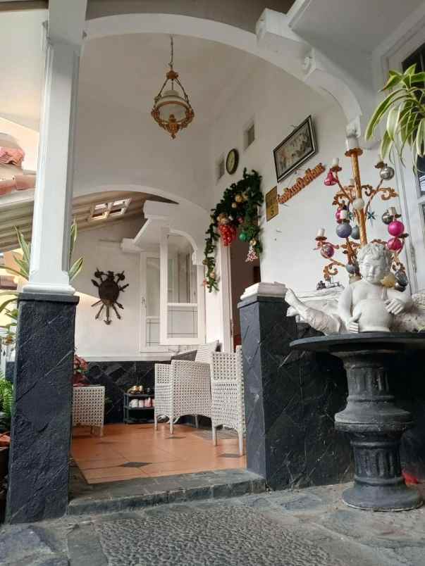 dijual rumah pesona khayangan estate