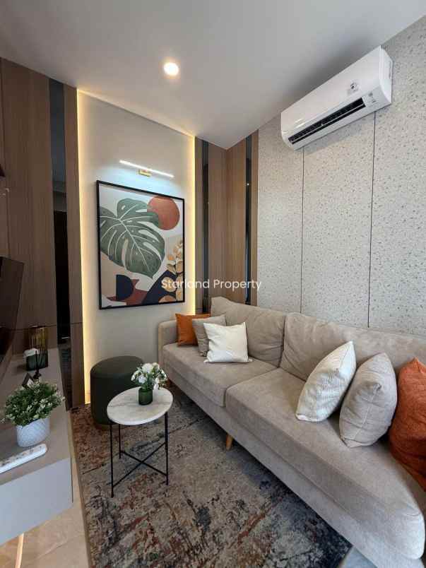 dijual rumah petukangan selatan