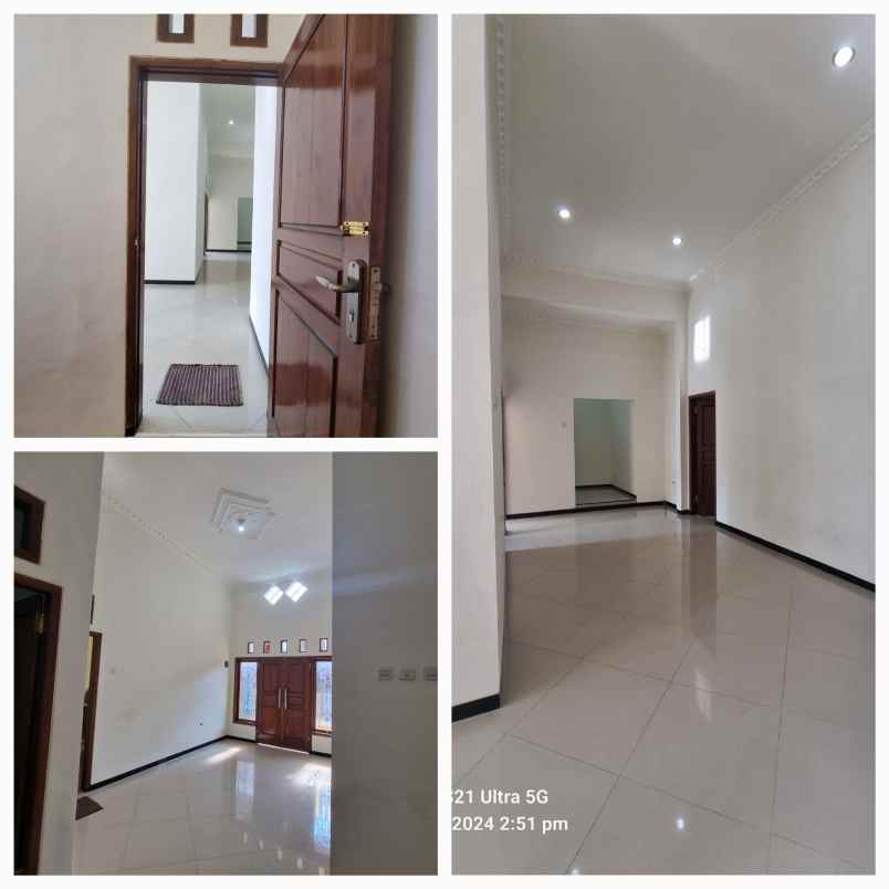 dijual rumah platina kelurahan purwantoro