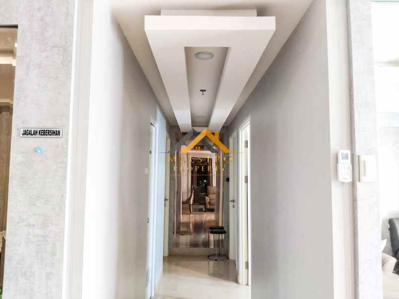 dijual rumah podomoro city deli tower