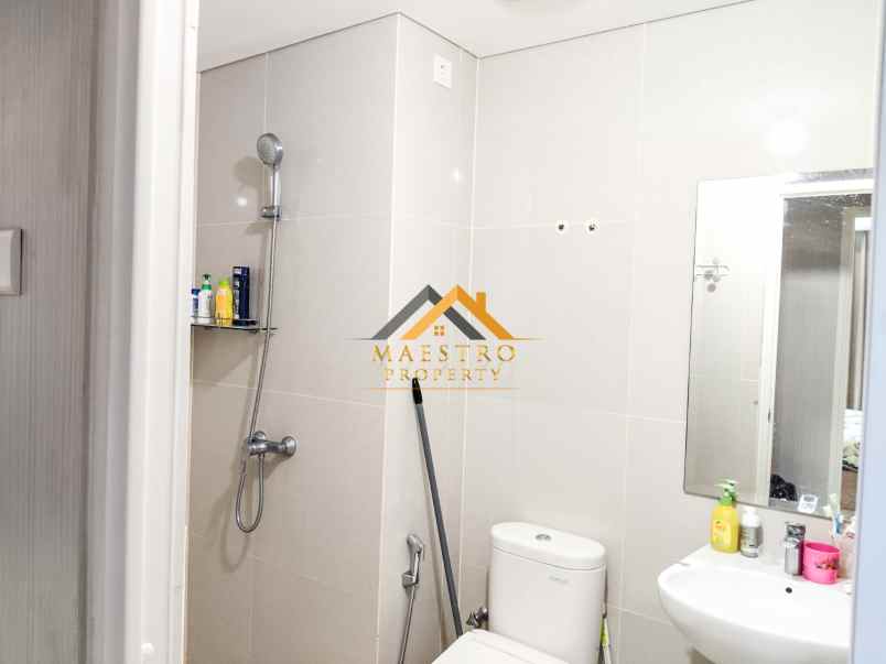 dijual rumah podomoro city deli tower