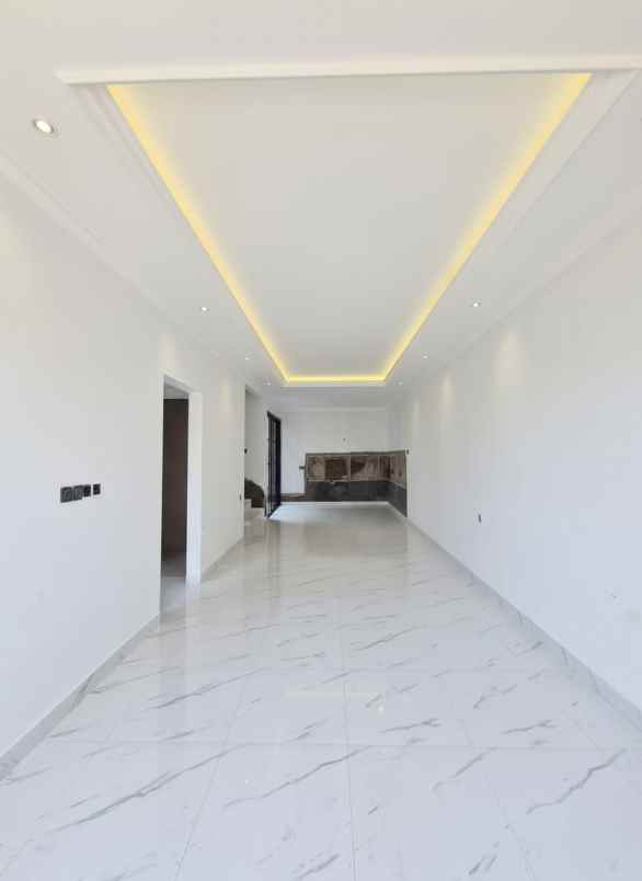 dijual rumah pondok bambu