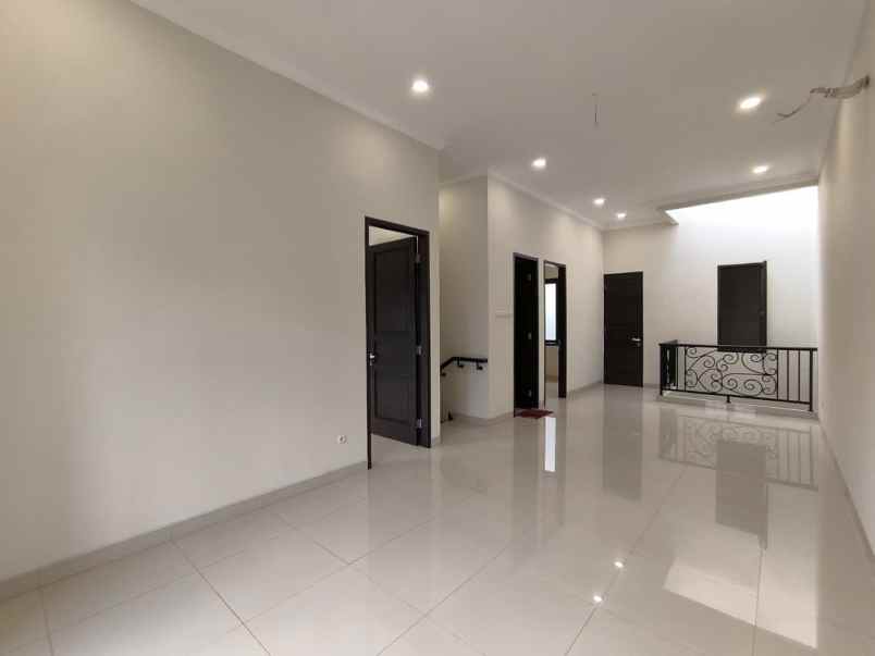 dijual rumah pondok bambu duren sawit