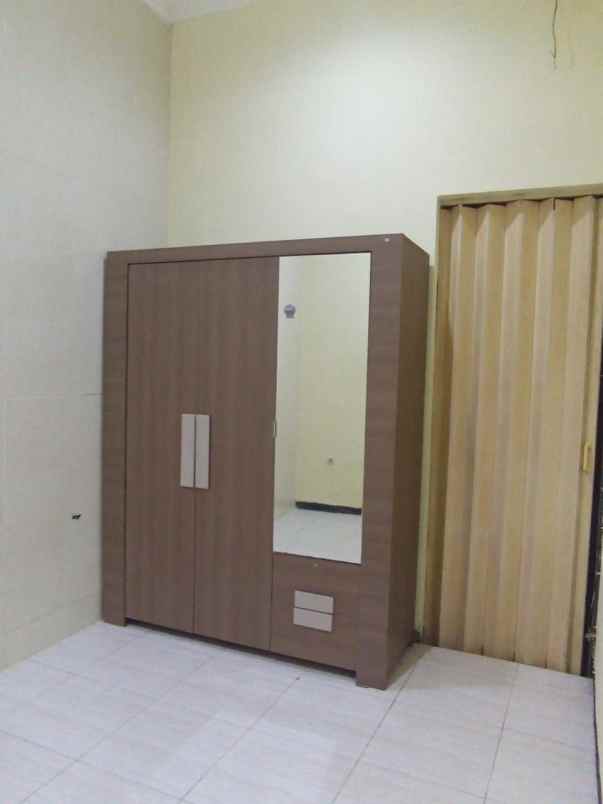 dijual rumah pondok candra