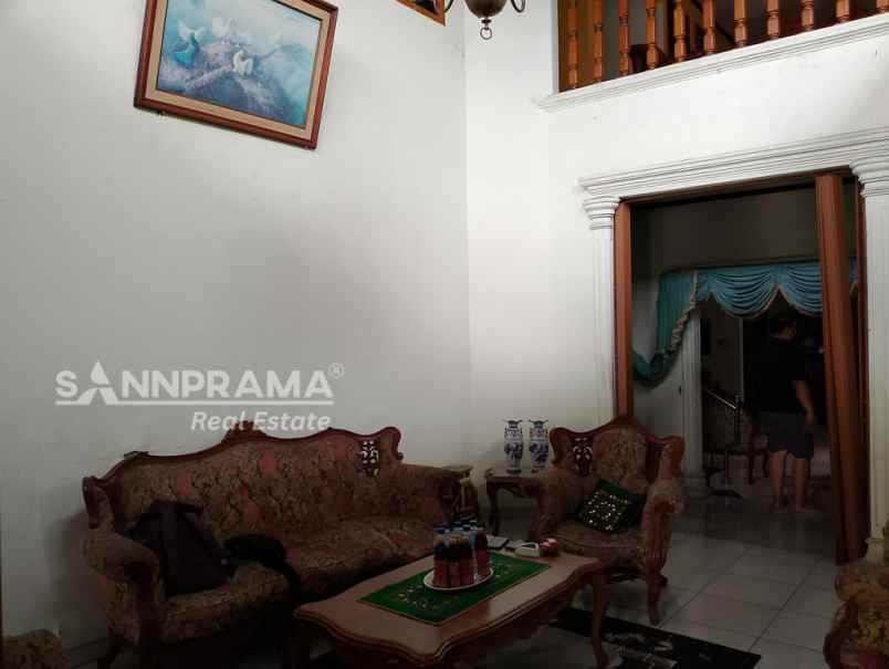 dijual rumah pondok kelapa