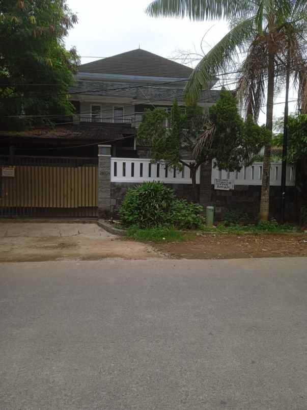 dijual rumah pondok kelapa