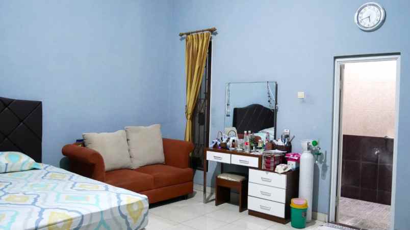 dijual rumah pondok kelapa