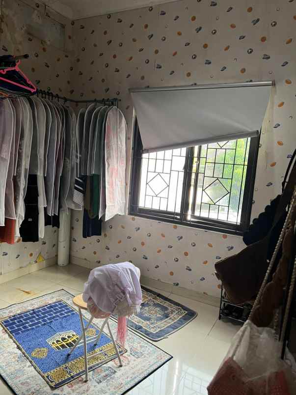 dijual rumah pondok kelapa