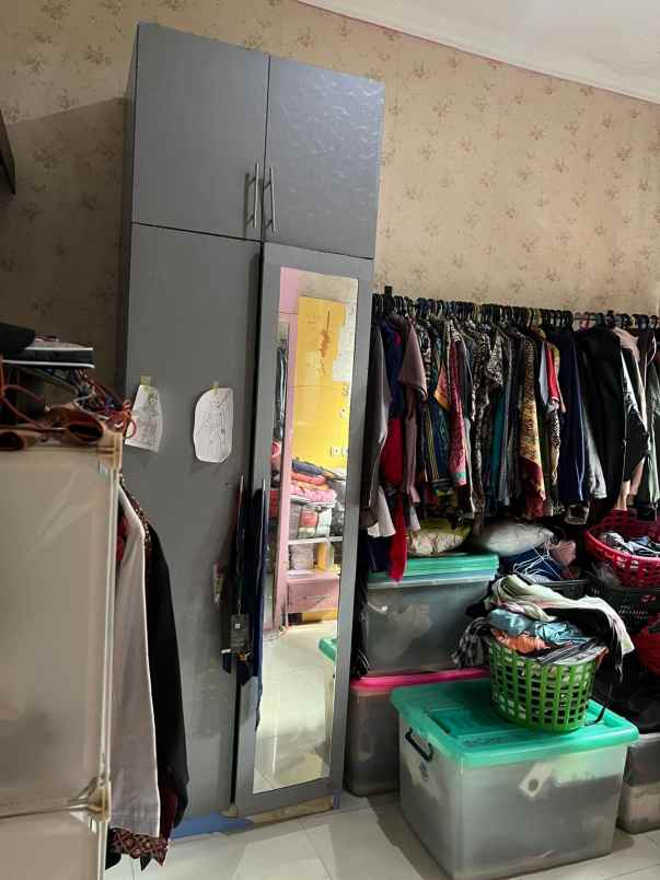dijual rumah pondok kelapa