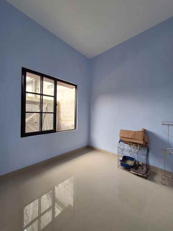 dijual rumah pondok petir
