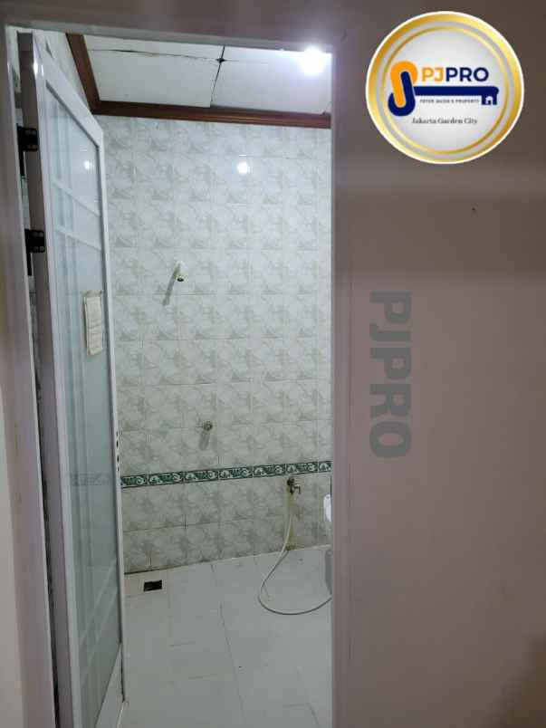 dijual rumah pondok ungu permai