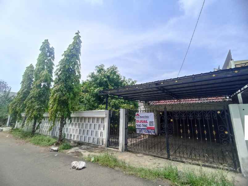 dijual rumah pulomas