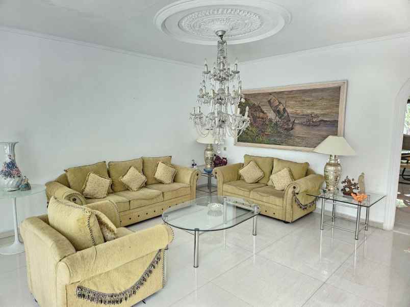 dijual rumah pulomas pulo gadung