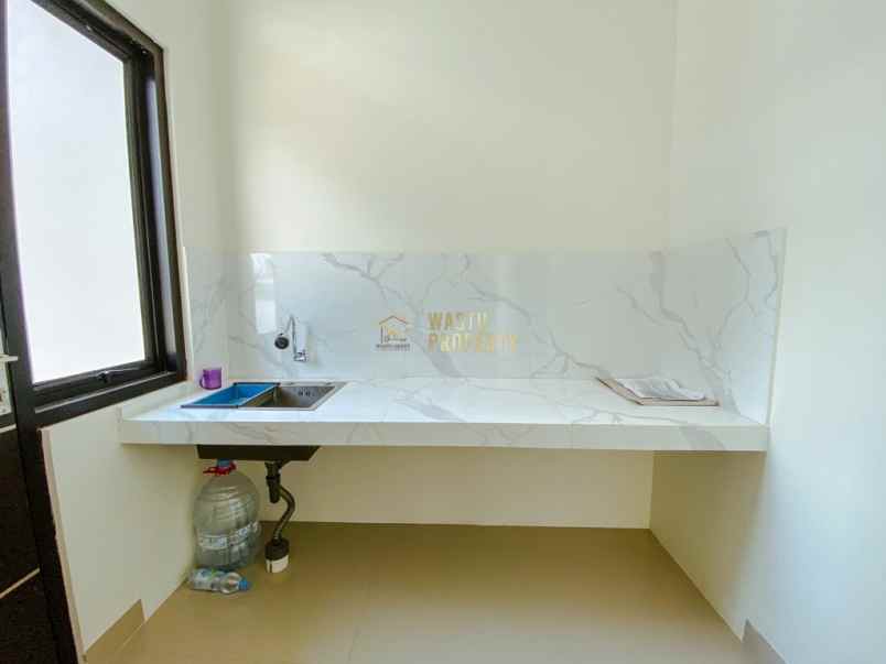 dijual rumah purwomartani kalasan