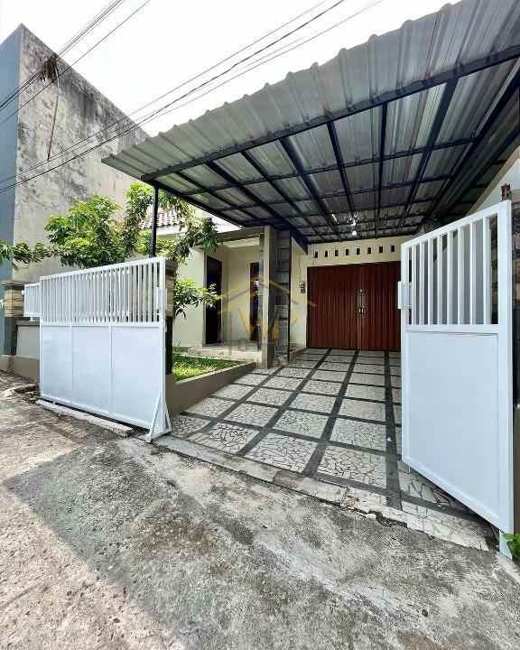 dijual rumah purwomartani kalasan
