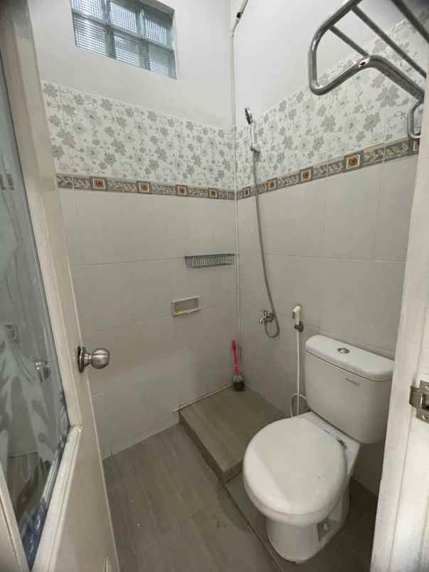 dijual rumah purwomartani kalasan