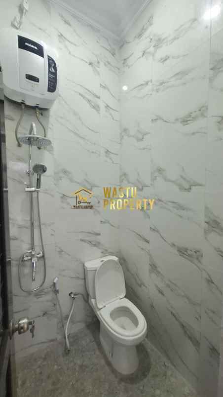 dijual rumah purwomartani kec kalasan