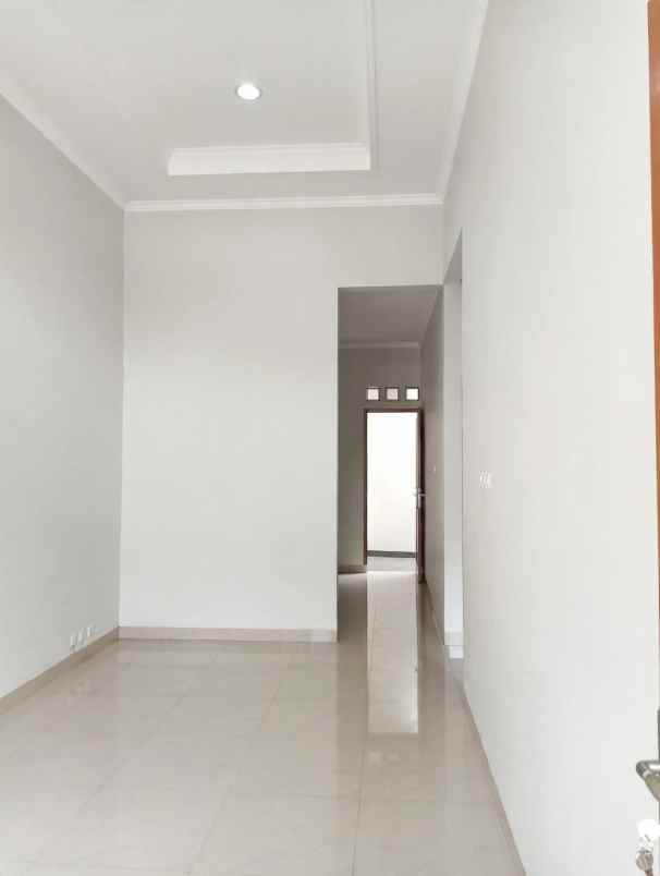 dijual rumah rangkapan jaya baru