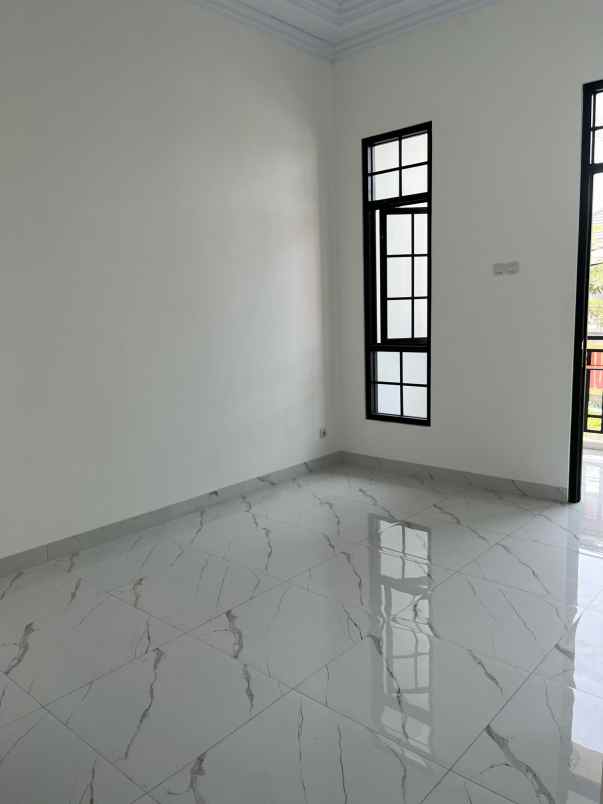 dijual rumah rangkapanjaya