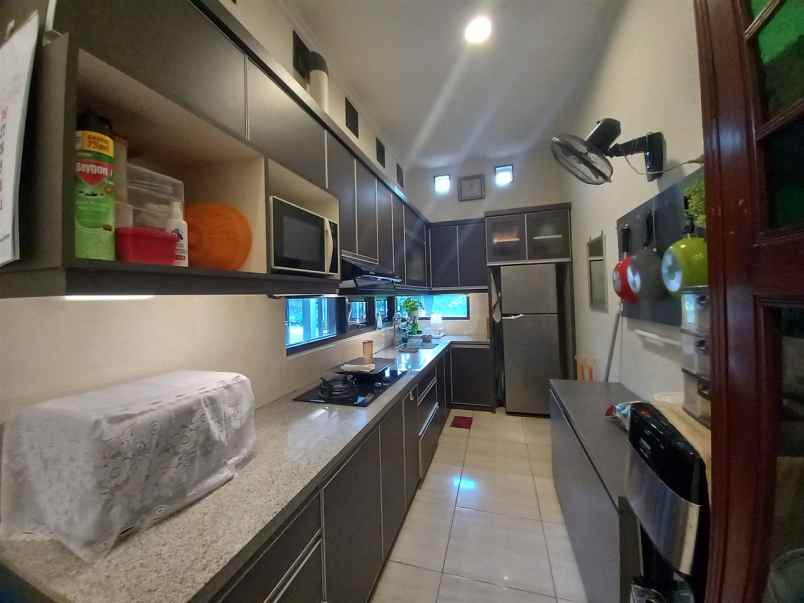 dijual rumah ratna jatibening bekasi