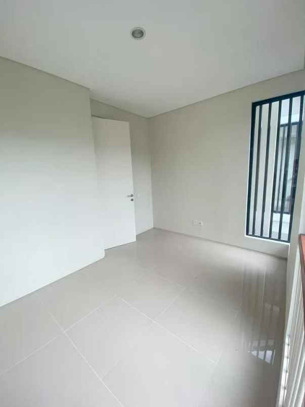 dijual rumah rumah citraland northwest