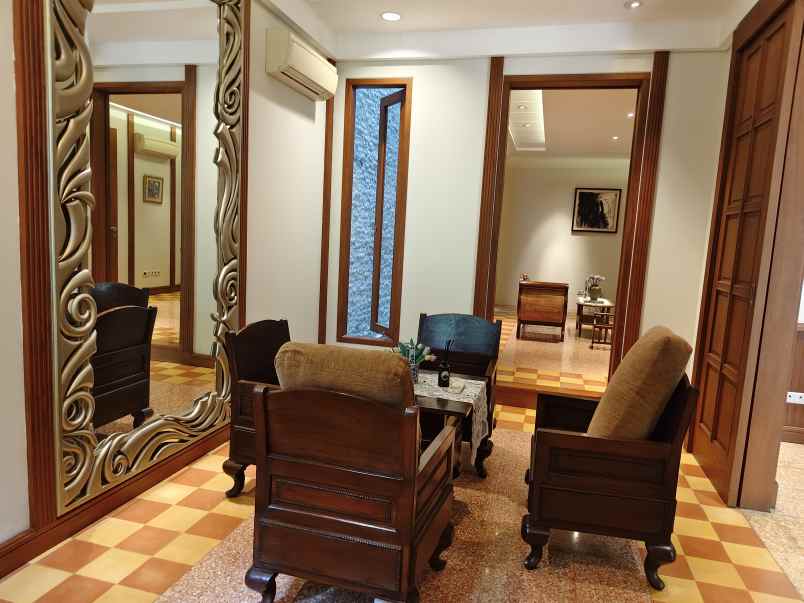 dijual rumah rumah menteng jakarta pusat