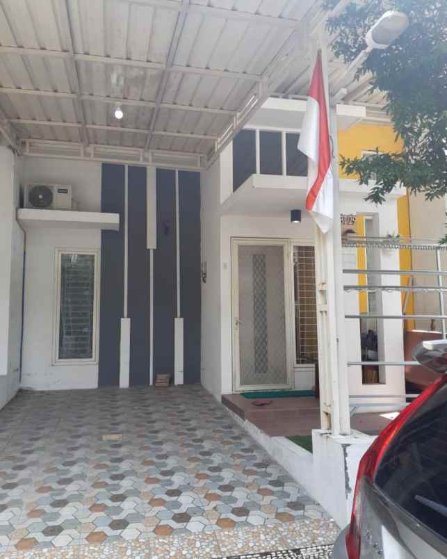 dijual rumah rungkut