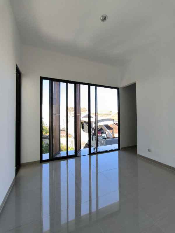 dijual rumah rungkut surabaya