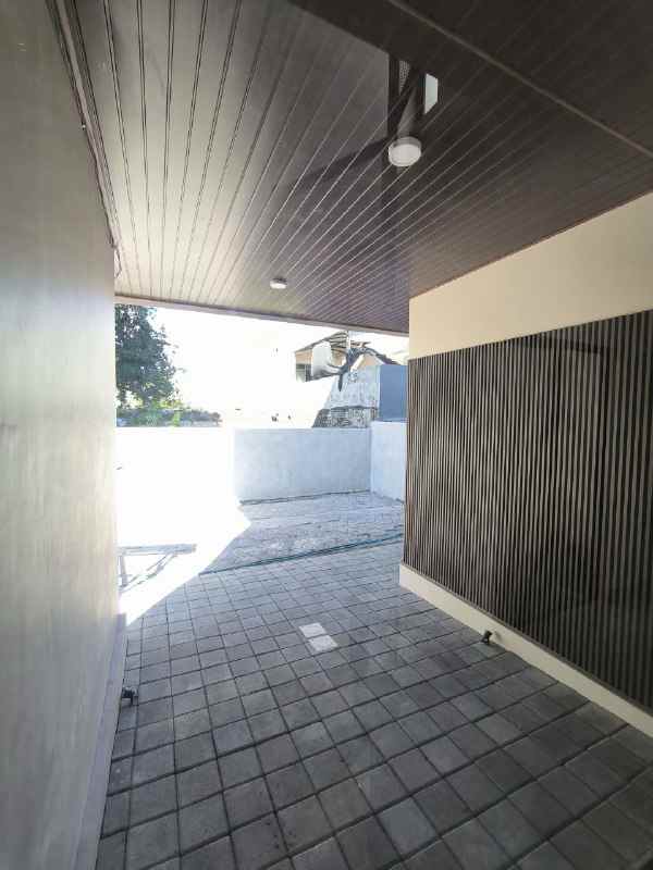 dijual rumah rungkut surabaya