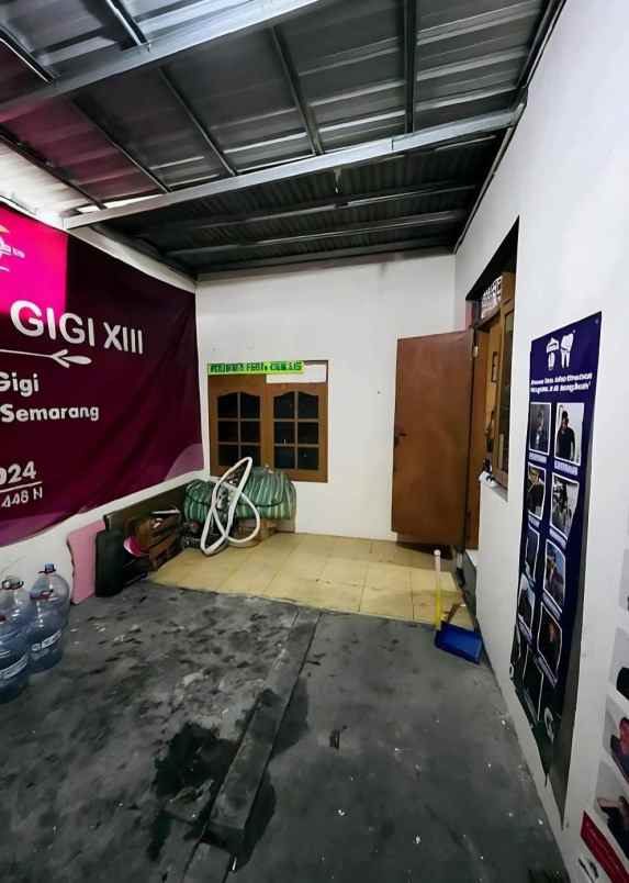 dijual rumah sambiroto