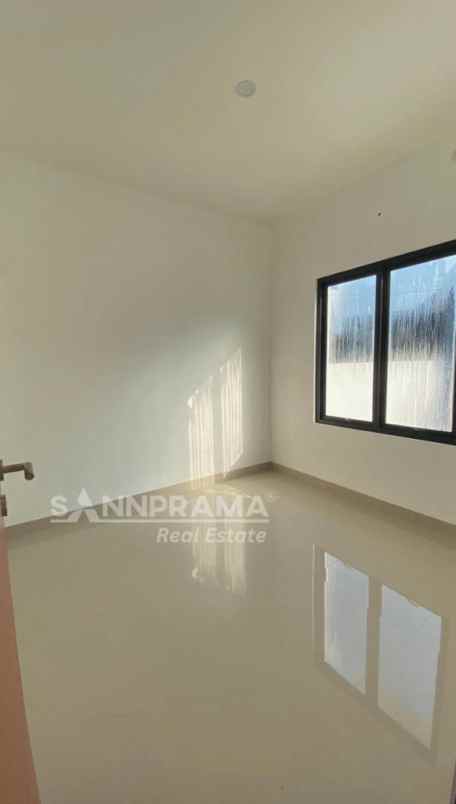 dijual rumah sawangan permai