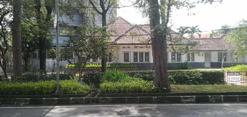 dijual rumah sayap pasteur