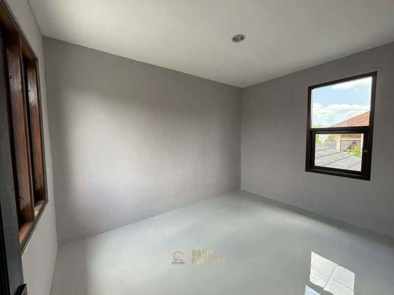 dijual rumah sendangtirto