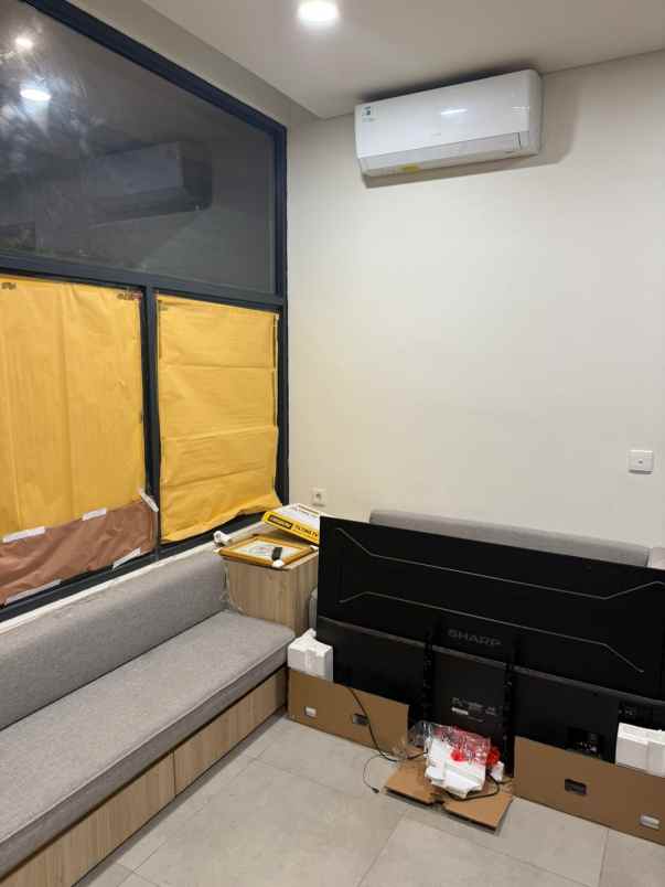 dijual rumah serpong tangerang selatan