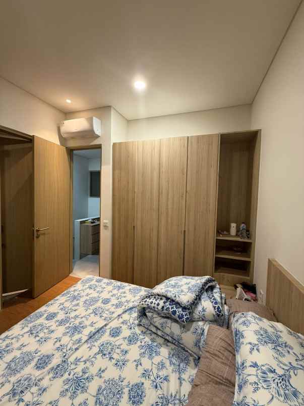 dijual rumah serpong tangerang selatan