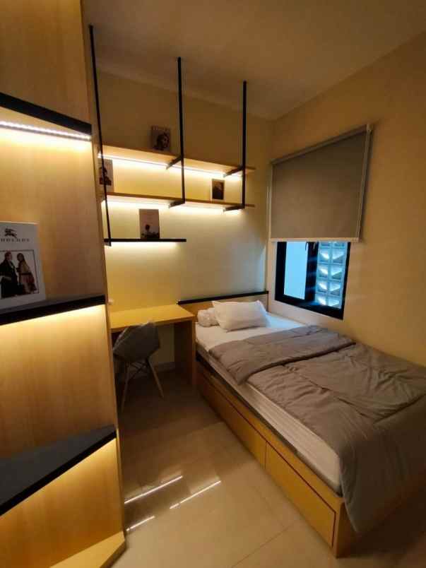 dijual rumah setuju cipayung