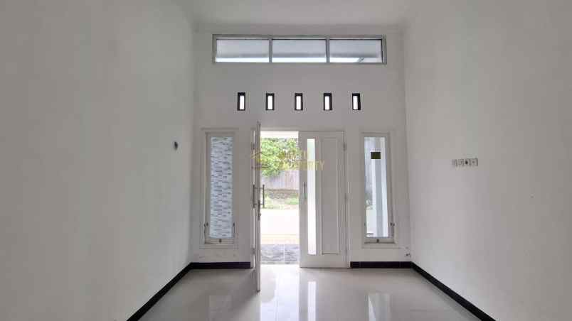 dijual rumah siap huni deket candi sambisari