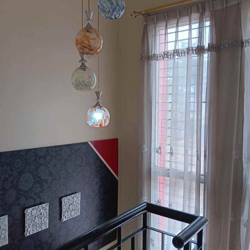 dijual rumah siap huni di cluster kota wisata cibubur