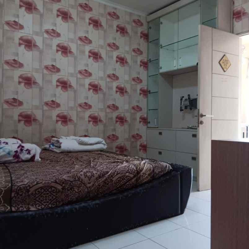 dijual rumah siap huni di cluster kota wisata cibubur