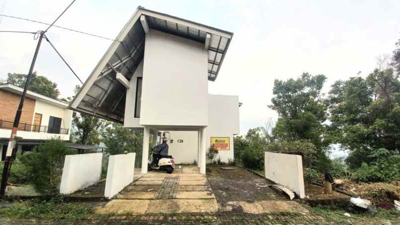dijual rumah sindanglaya