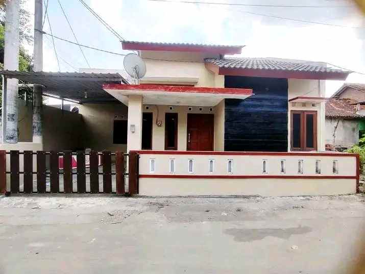 dijual rumah sleman