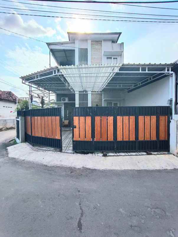 dijual rumah sleman