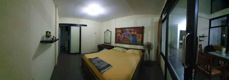 dijual rumah strategis asri indah di kota bandung