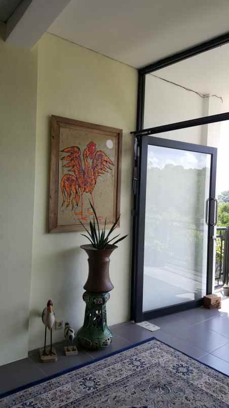 dijual rumah strategis asri indah di kota bandung