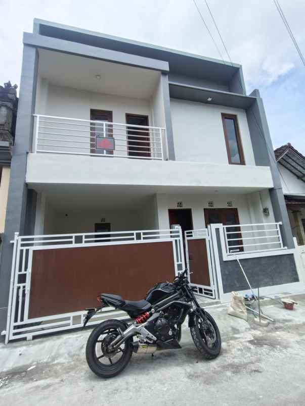 dijual rumah taman griya jimbaran bali