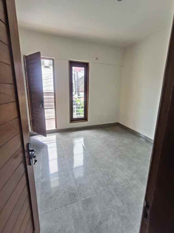 dijual rumah taman griya jimbaran bali